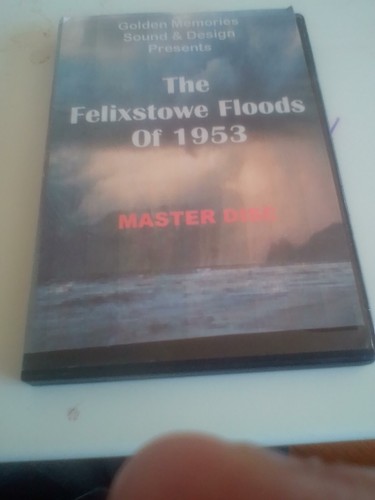 Felixstowe floods 1953 - felixstowe,