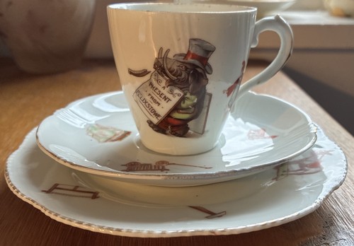 Vintage souvenir cup saucer - ,