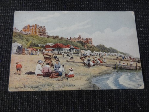 The beach felixstowe artist - felixstowe, ar