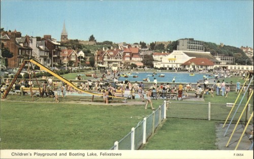 Vintage felixstowe postcard - vintage,